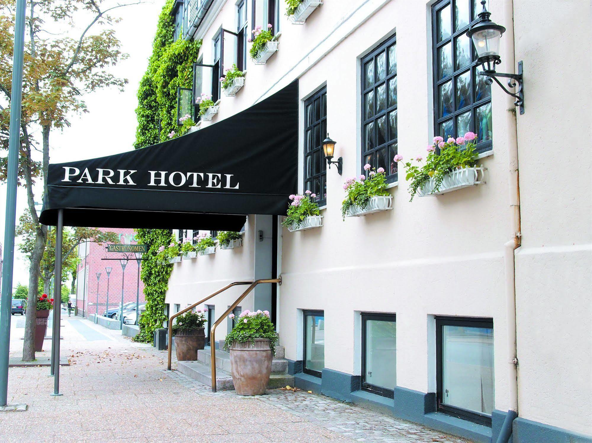 Park Hotel & Vinbar Frederikshavn Exterior photo